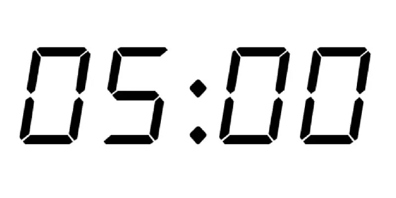 Clock showing 05:00