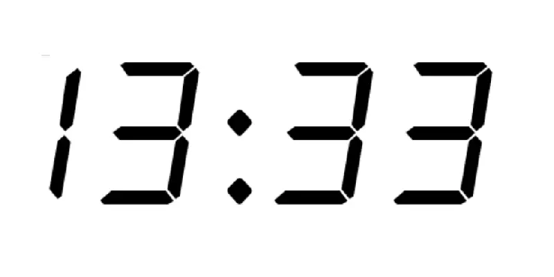 Clock showing 13:33