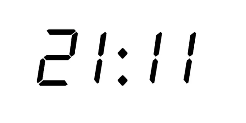 Clock showing 21:11