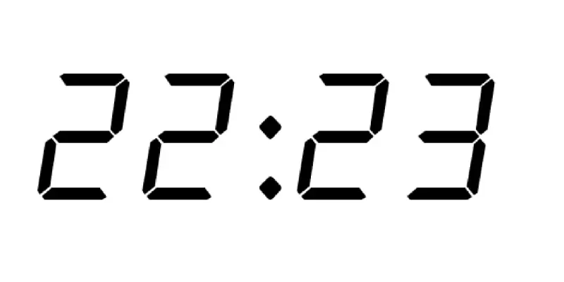 Clock showing 22 hours and 23 minutes
